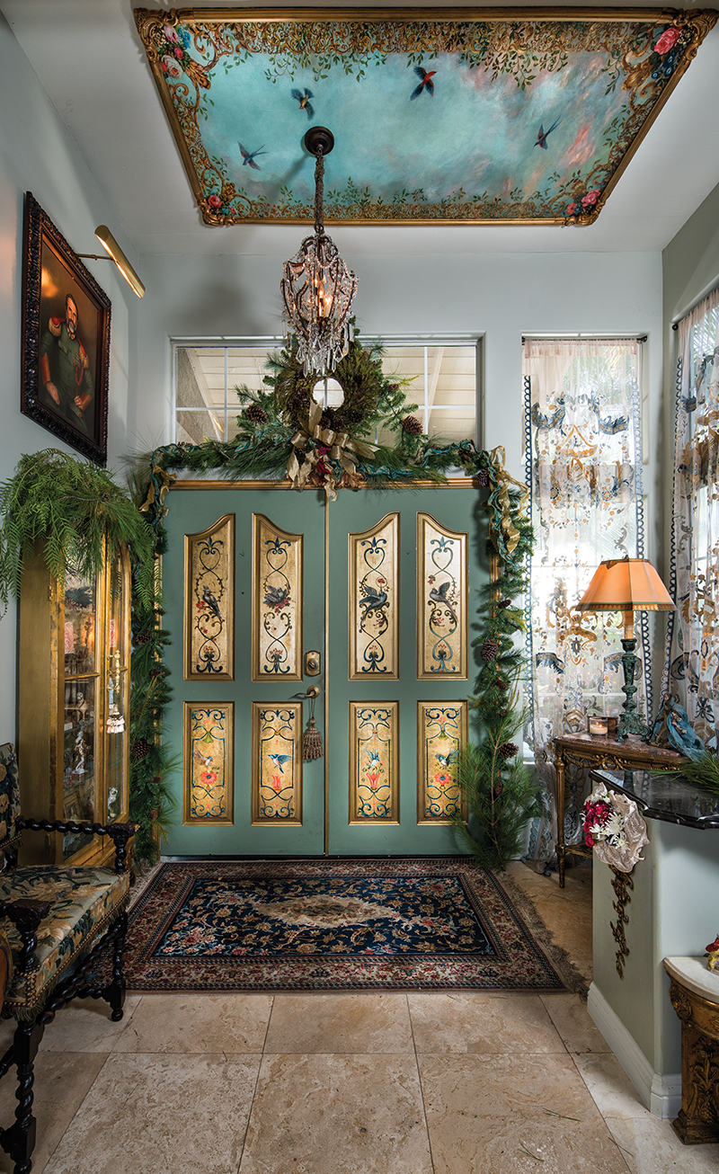A Christmas Showcase Salon