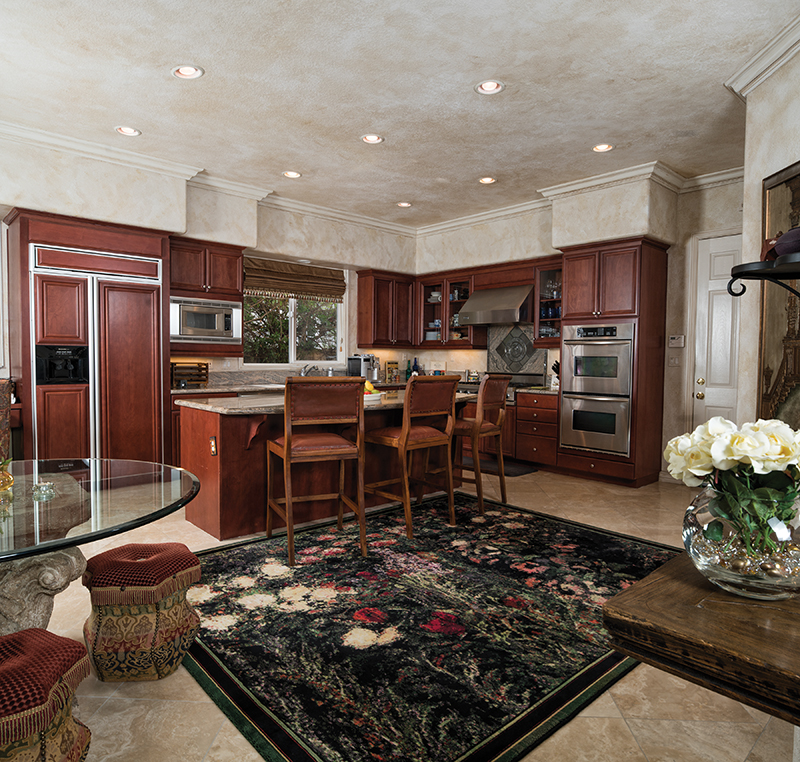 At Home With Heather Finlay & Greg Flores